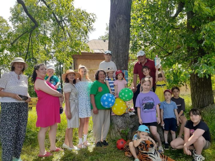 Праздник в селе Новый Кокшан: День защиты детей отметили весело и душевно