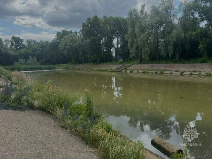 В Казани возле парка Тинчурина обнаружено тело в озере