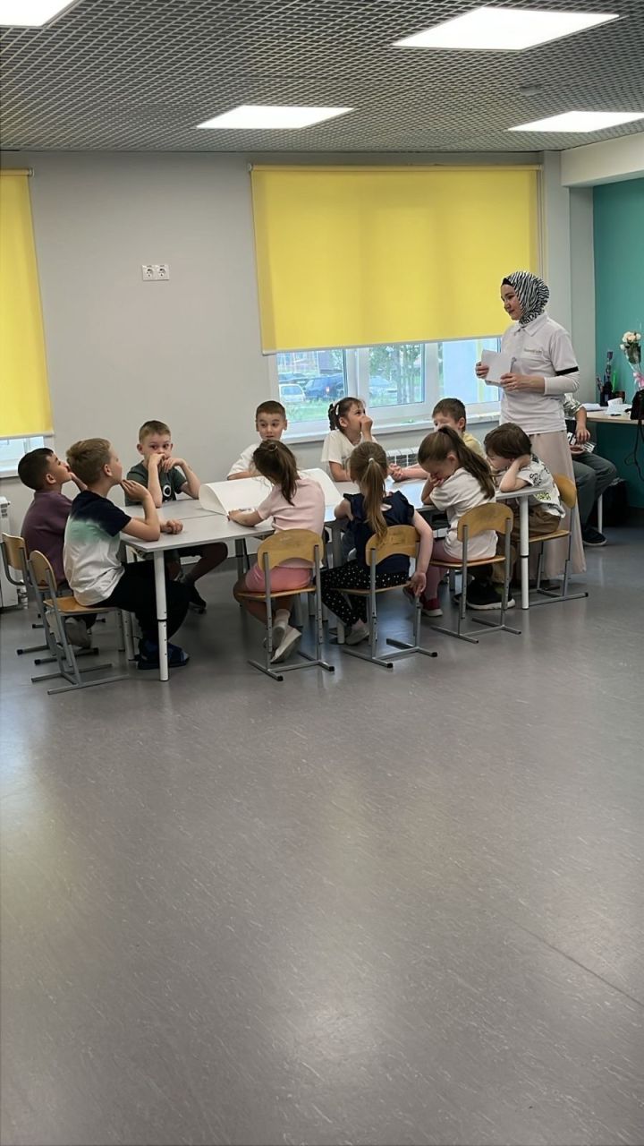 Весело проводим лето: учимся, играем и творим в «Менделеевской Долине»