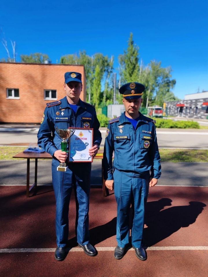 Лучшие пожарный и начальник караула Татарстана работают в ПСЧ-86 Менделеевска