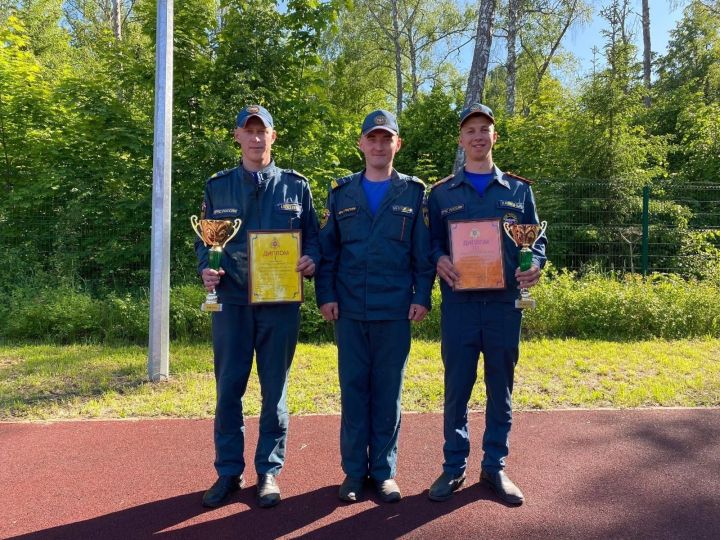 Лучшие пожарный и начальник караула Татарстана работают в ПСЧ-86 Менделеевска