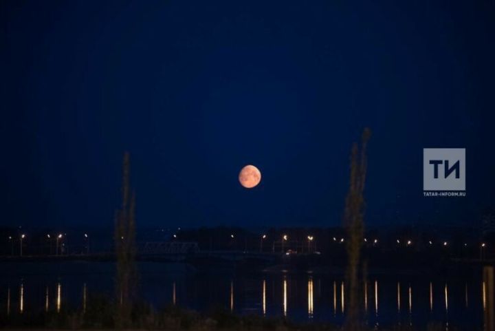 Лунное затмение украсит небо Татарстана в сентябре