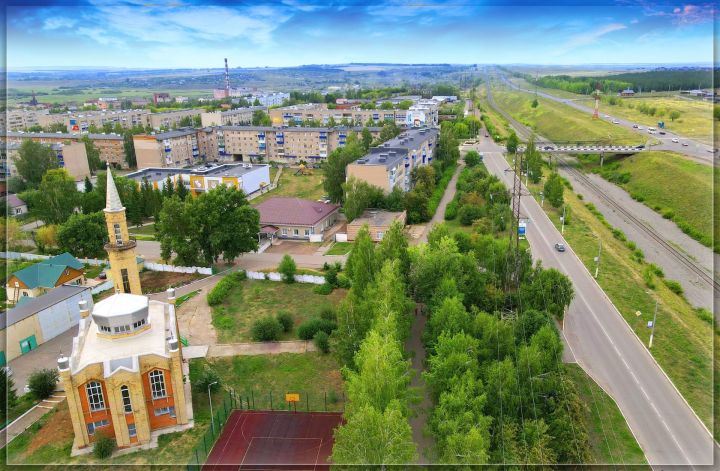 Единый день голосования в Менделеевске: гимны, викторины и семейные мероприятия