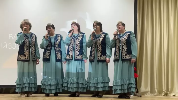 В Камаевском сельском доме культуры почтили память легендарной артистки Вафиры Гиззатуллиной