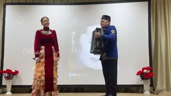 В Камаевском сельском доме культуры почтили память легендарной артистки Вафиры Гиззатуллиной