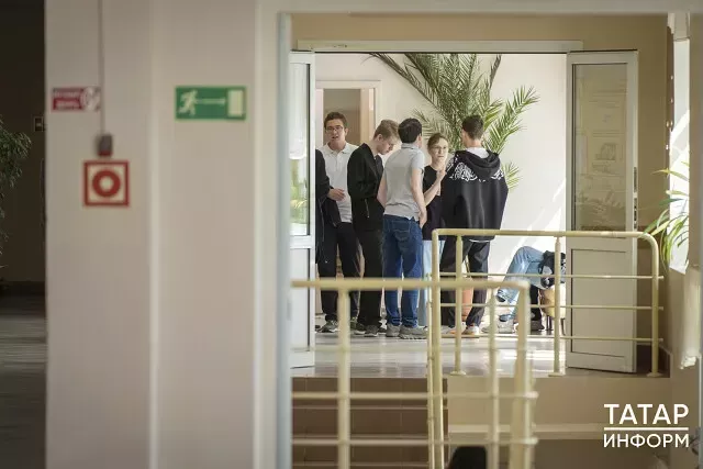 Обществознание исключат из программы 8 классов с 1 сентября