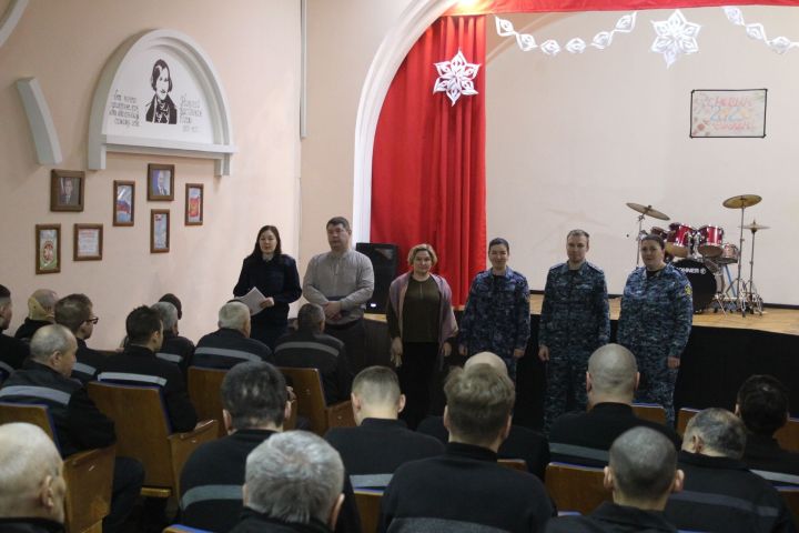 В ИК-10 прошло занятие курсов подготовки осужденных к освобождению