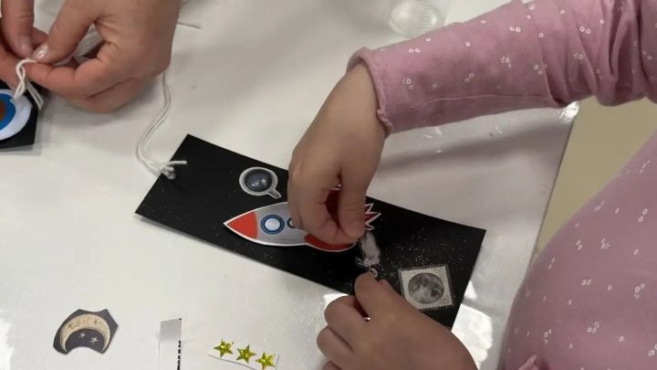 В кинотеатре «Юность» Менделеевска прошел «Космический кинокружок»