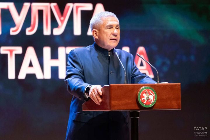 Минниханов предложил провести 150-летие Габдуллы Тукая на федеральном уровне — указ ожидается от Путина