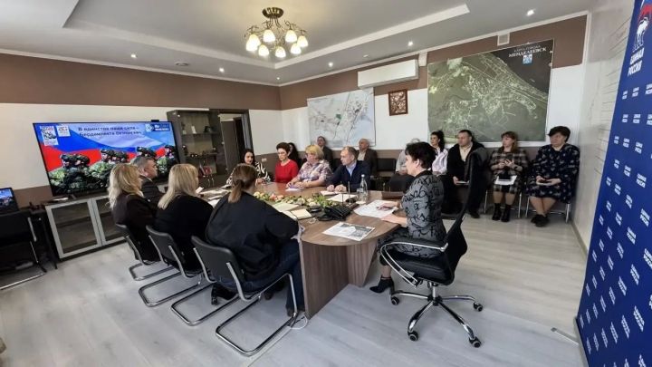 В администрации Менделеевского района обсудили новые подходы к поддержке ветеранов СВО