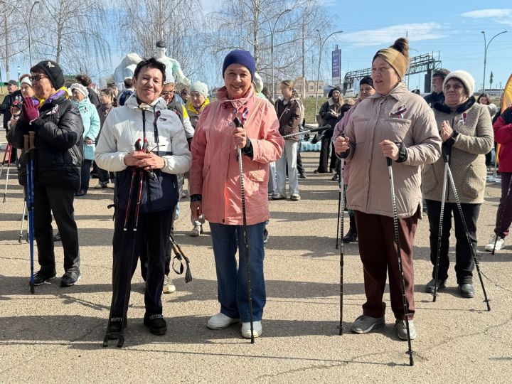 Жители Менделеевска сделали «10 000 шагов к жизни»