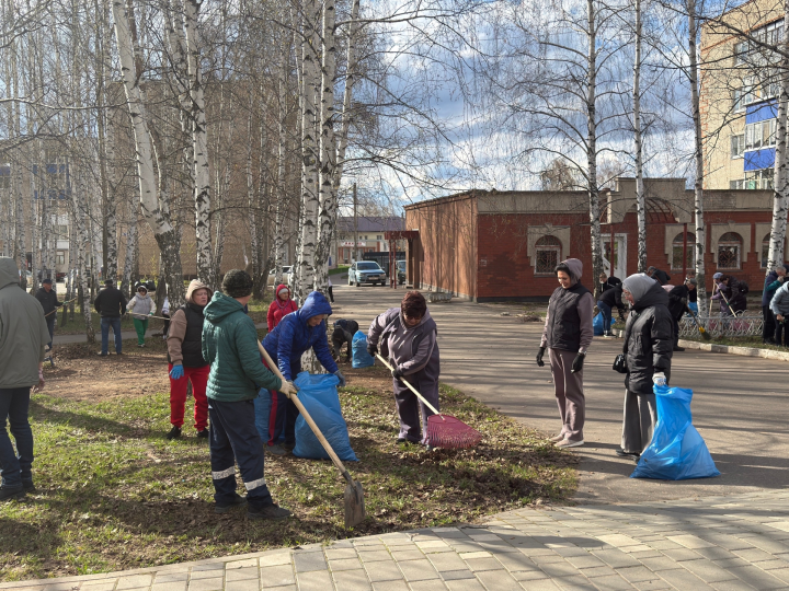 300 тысяч татарстанцев вышли на субботники: итоги санитарного двухмесячника в Татарстане
