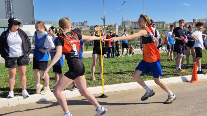 Легкоатлетическая эстафета памяти Василия Белоусова прошла в Менделеевске