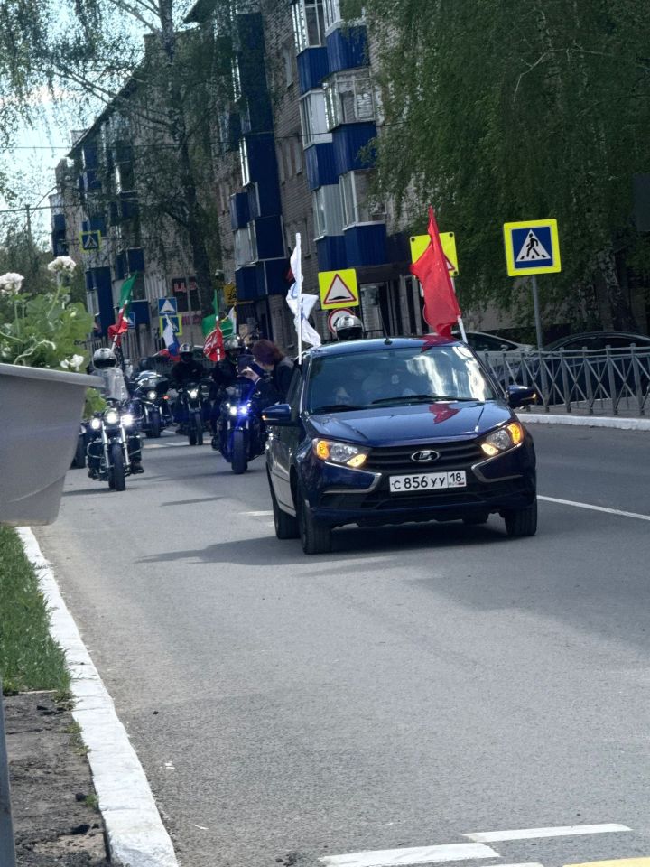 В Менделеевск на День Победы приехали «Ночные волки»
