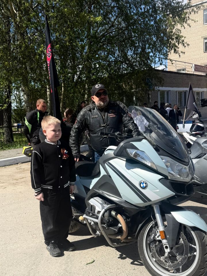 В Менделеевск на День Победы приехали «Ночные волки»