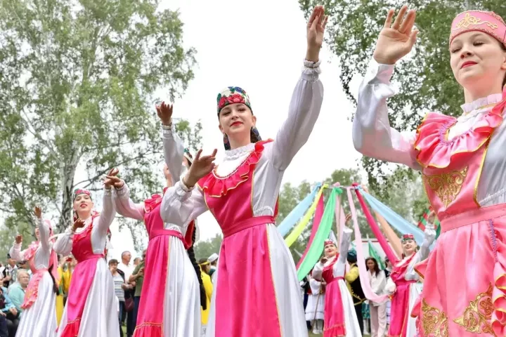 Команда Менделеевска организовала праздничную площадку на Сабантуе в Курганской области