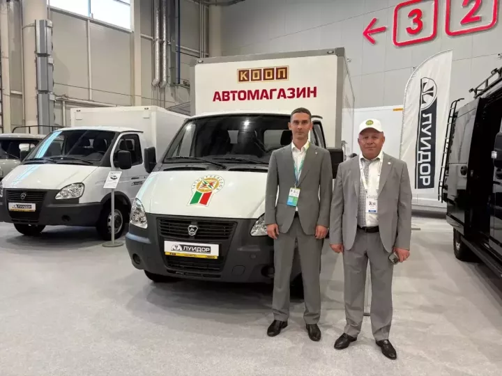 Менделеевскому району передали автолавку для доставки продуктов в 15 сёл