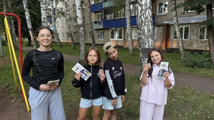 В Менделеевске прошла акция по безопасности дорожного движения