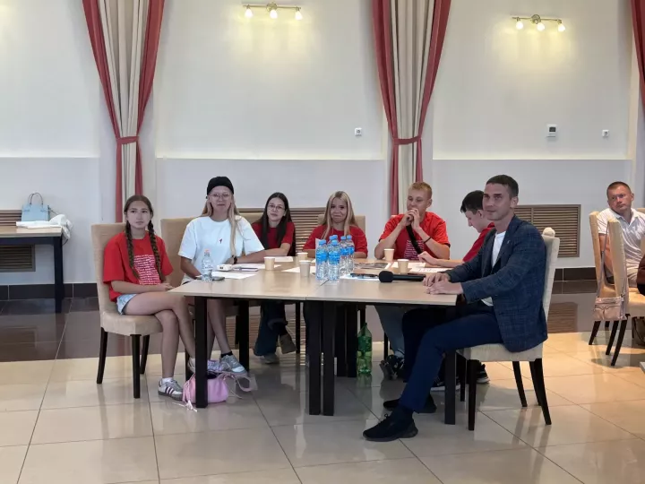 В Менделеевске прошли общественные слушания по благоустройству парка Дружбы народов
