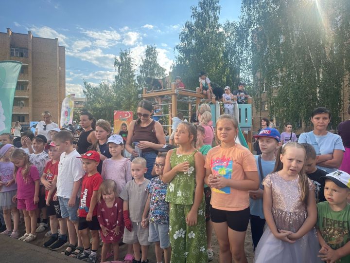 Менделеевск химиклар шәһәрендә «Күрше-лаборатория» фестивале узды