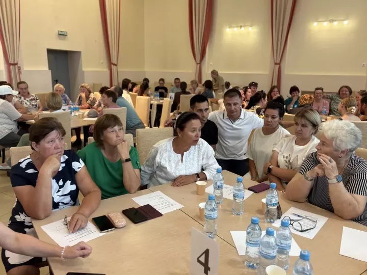 В Менделеевске прошли общественные слушания по благоустройству парка Дружбы народов